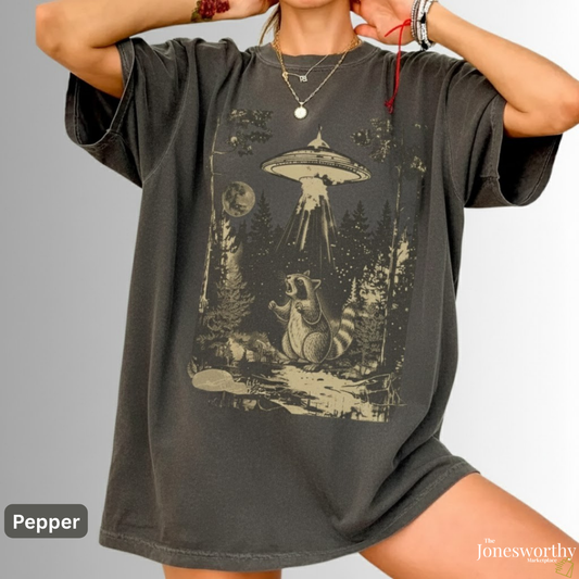 Vintage Raccoon UFO  Shirt & Sweatshirt | Funny Retro Alien Abduction Animal Lover Gift